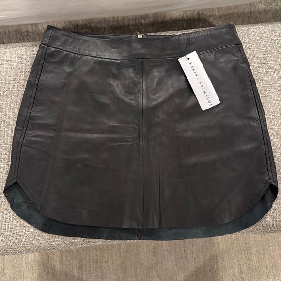 NWT Karina Grimaldi Black Leather Mini Skirt‎ - Picture 1 of 12